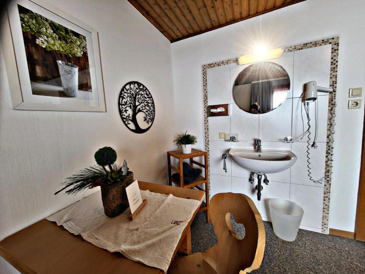 Lebensquelle Krapfenhof * Finkenberg